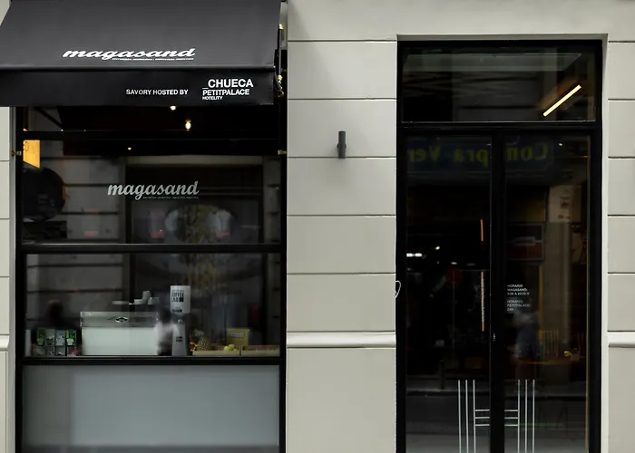 Petit Palace ChuecaAlbergo